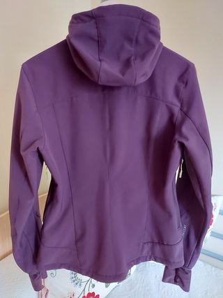 Chaqueta deportiva Quechua (Talla M)