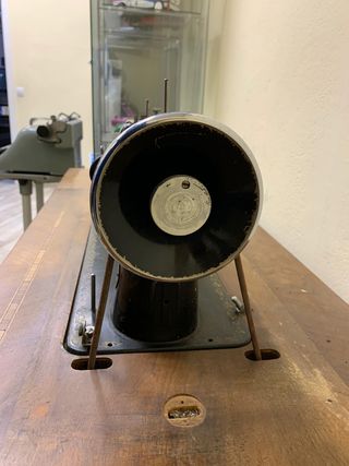 MAQUINA COSER ALFA ANTIGUA