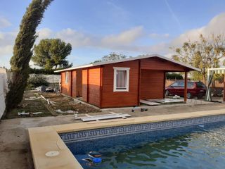 Se venden casas de madera