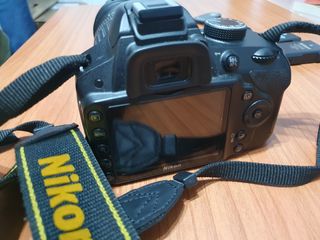 Cámara NIKON D3200 + regalo funda acolchada