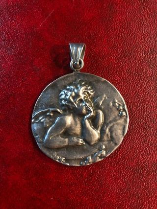 Medalla de ángel
