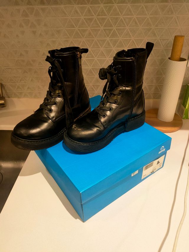 Botas Mustang niña Talla 36