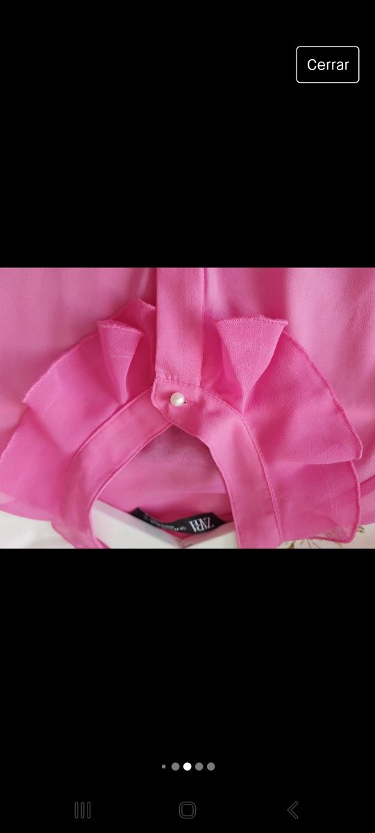 Blusa Zara con volantes. Talla XS