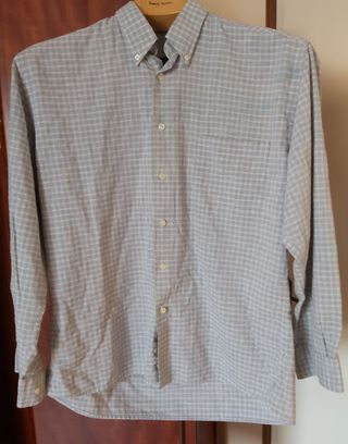 2 camisas manga larga T-L (Ref. HO-17 y HO-22)