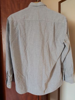 2 camisas manga larga T-L (Ref. HO-17 y HO-22)