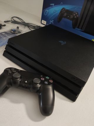 PlayStation 4 Pro 1TB (NUEVA)