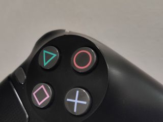 PlayStation 4 Pro 1TB (NUEVA)