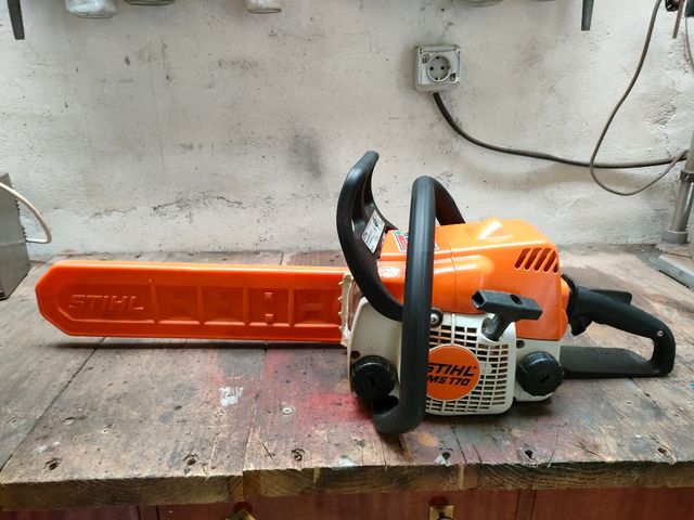 Motosierra de gasolina