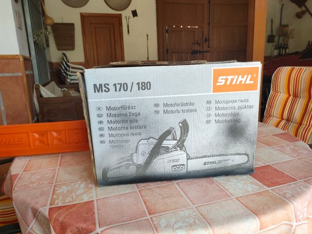 Motosierra de gasolina