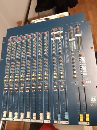 Mezclador allen heath WZ12:2DX