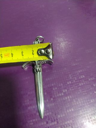 Colgante plata espada