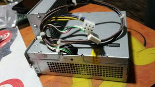 fuente de alimentación HP SFF