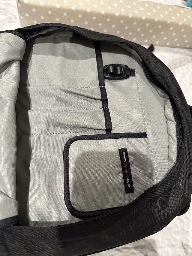 Mochila Lowepro Pro Runner 200 AW negra