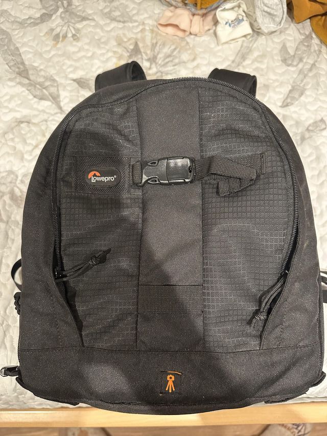 Mochila Lowepro Pro Runner 200 AW negra