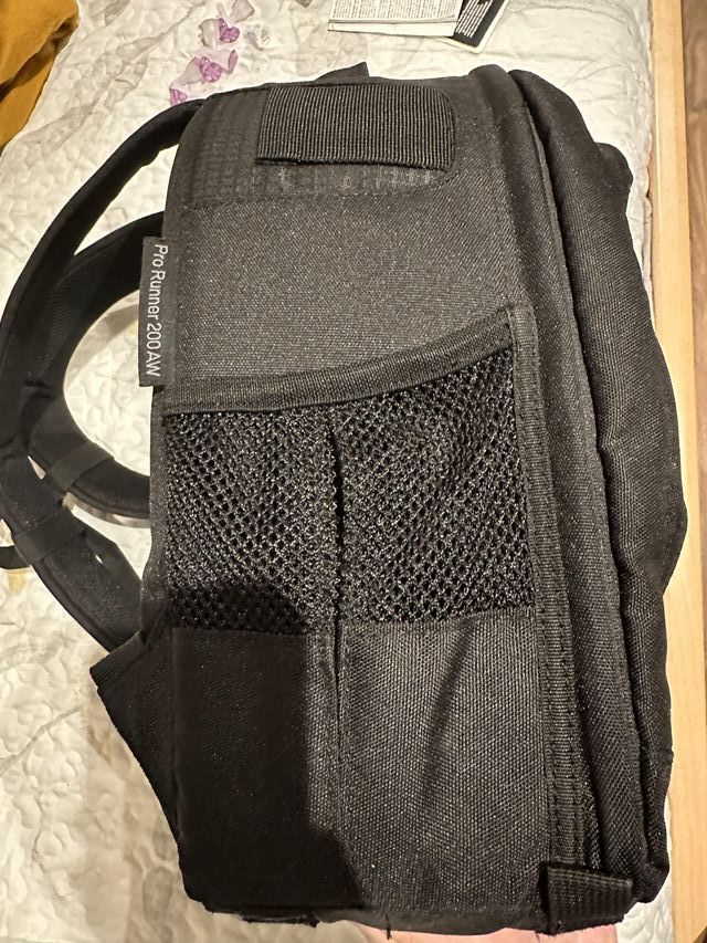 Mochila Lowepro Pro Runner 200 AW negra