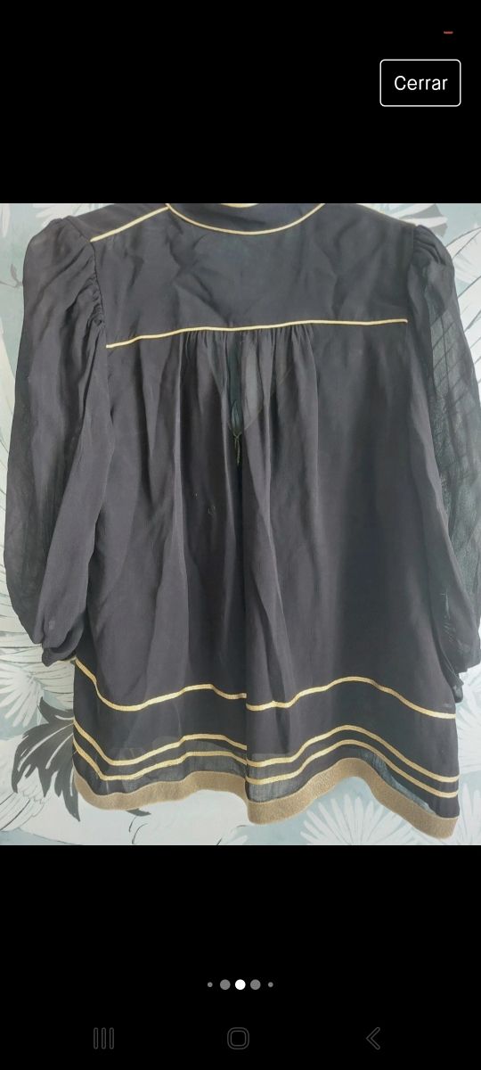 Blusa Zara Edición limitada con hilo dorado. Tall