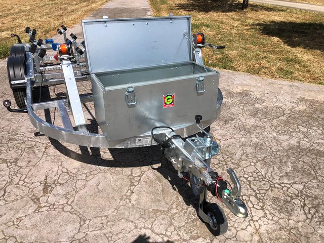 Portamotos de agua doble /doble eje