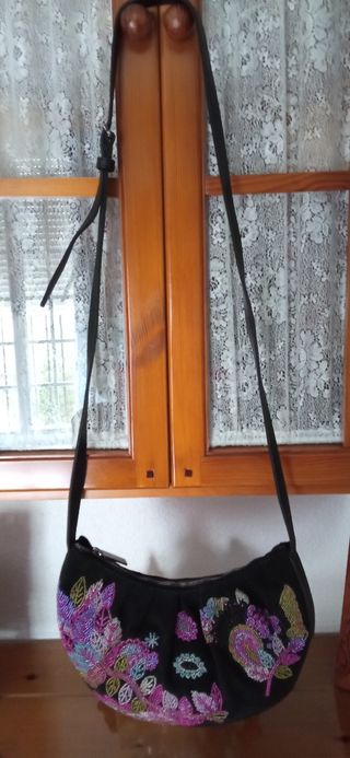 Bolso de mujer con perlas (CHACOK )
