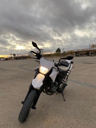 YAMAHA XT660 X