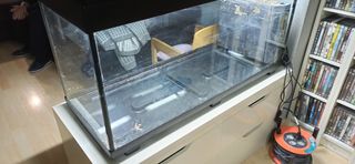 Acuario 200 litros