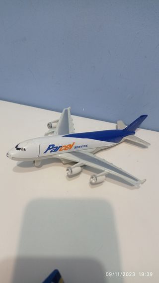 Aviones de juguete