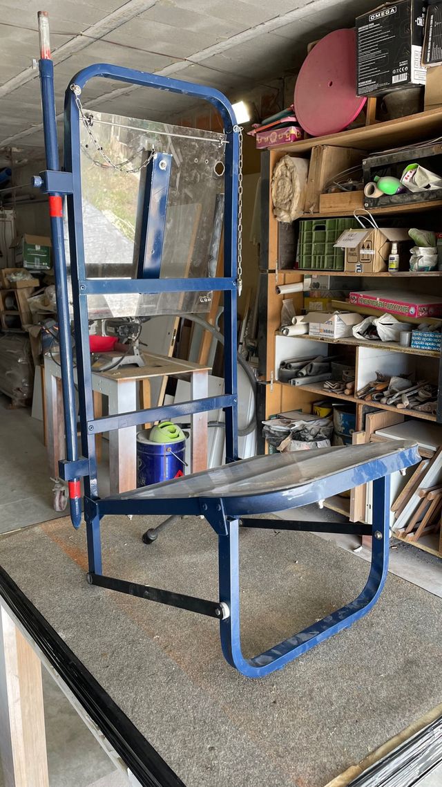 Se pintan carro de pesca