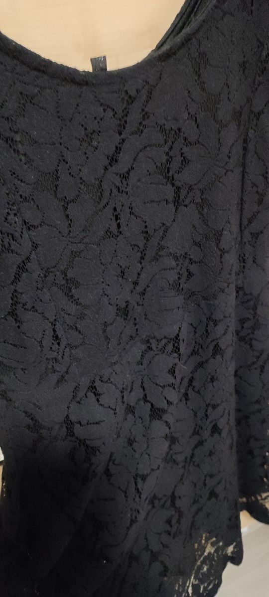 Vestido Bershka negro encaje