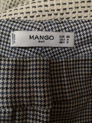 Pantalón traje de Mango