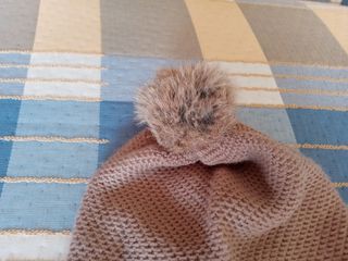 Gorro unido a bufanda para 36 meses