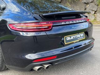 Porsche Panamera 4S DIÉSEL 421cv " APROVEED Y PANO