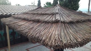 Sombrillas y pergolas