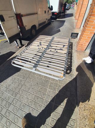 Somier de 135x180 cm de buena calidad