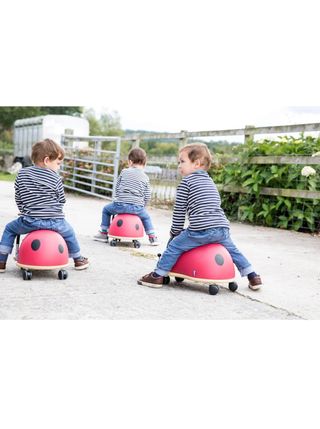 Corepasillos Wheely Bug