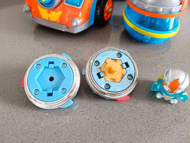 💥GANGA‼️DOS VEHÍCULOS SUPERZINGS RAICERS KAZOO