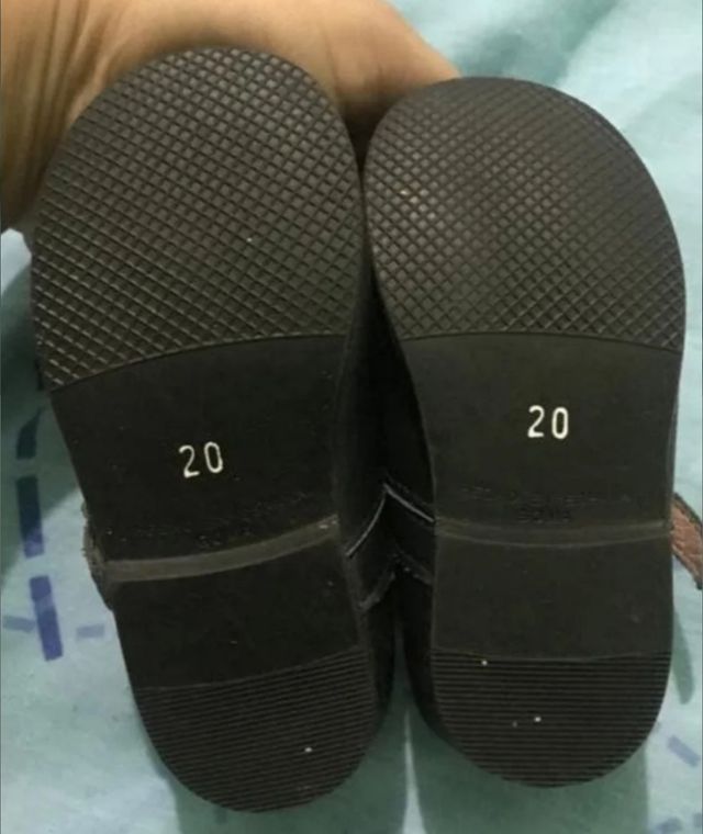 Zapatos de niña de piel número 20