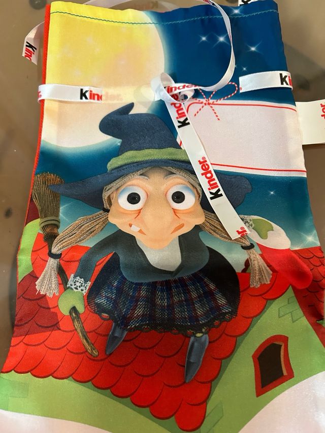 Calza befana epifania kinder anno 2021