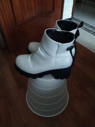 Botines blancos, talla 36, Marypaz