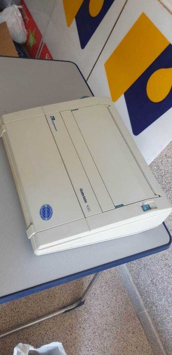 Maquina de escribir. Marca Triumph-adler