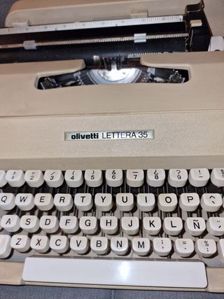 Máquina escribir, OLIVETTI LETTERA 35