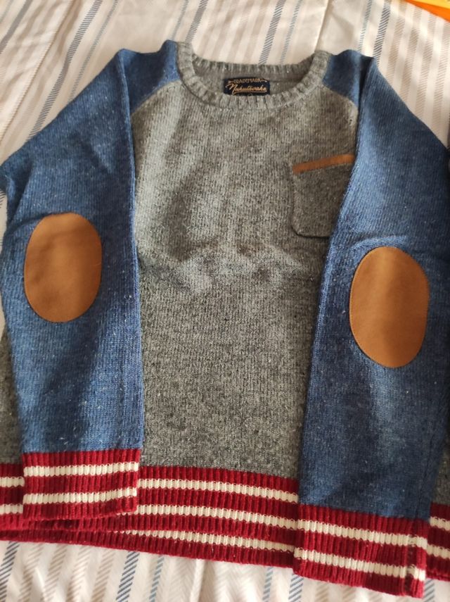 Tercer grupo de ropa de niños de 8 a 12