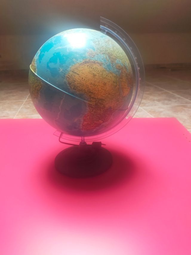 Bola del mundo lámpara