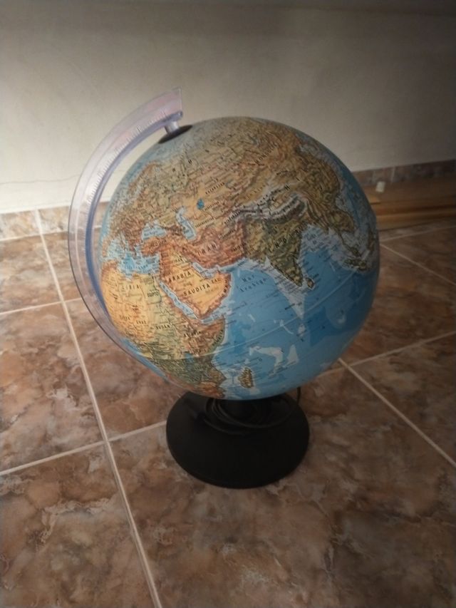 Bola del mundo lámpara