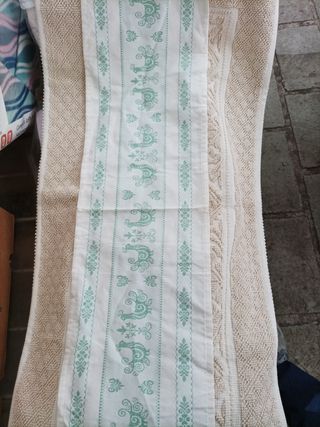 Runner artigianato sardo