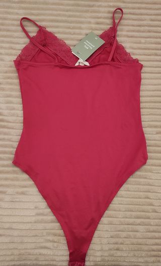 Body lencero con encaje H&M