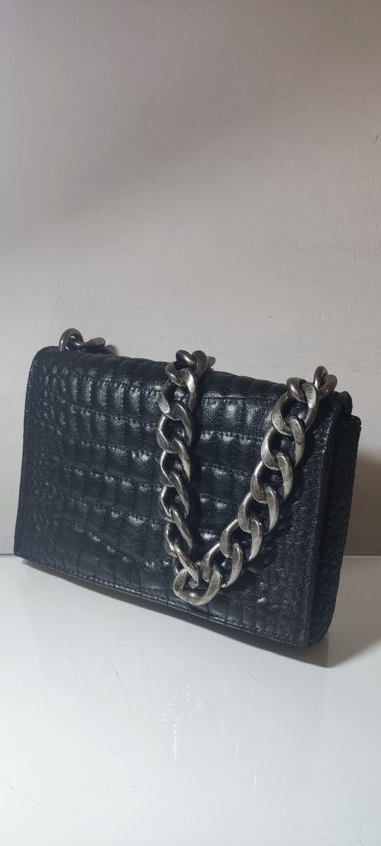 Bolso Zara negro al hombro cocodrilo Nuevo