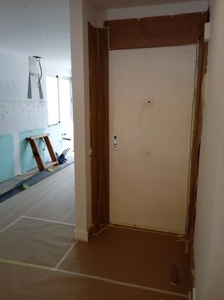 LACAR ARMARIO CON CRISTALERA