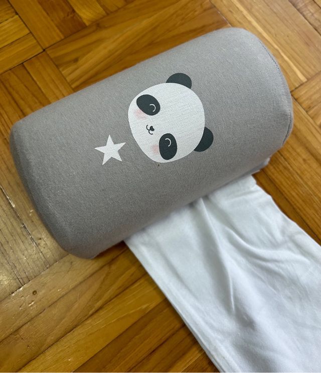 Cojín antivuelco bebés, T-U