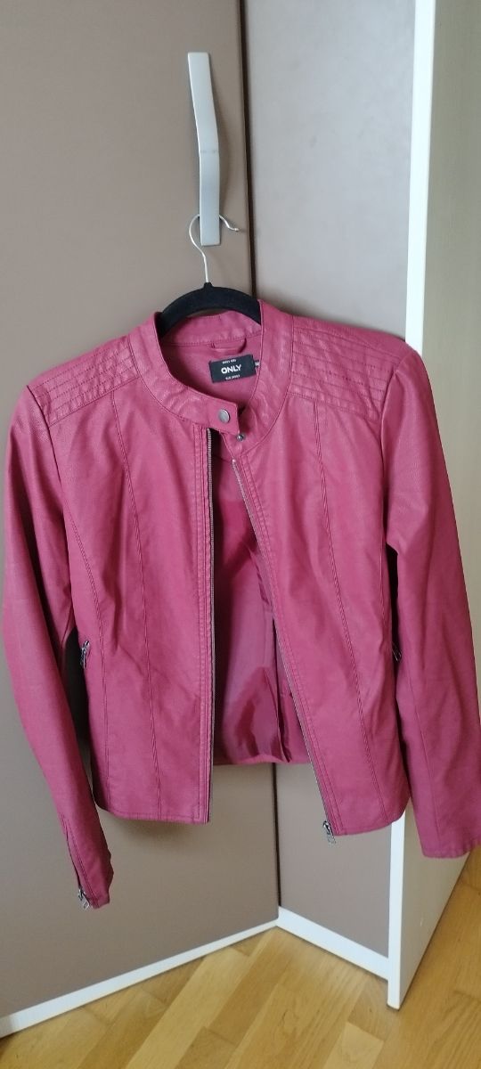 Cazadora semi piel only talla 38