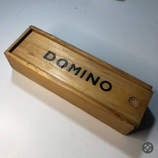 Set di domino vintage in scatola di legno