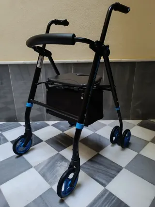 OPORTUNIDAD Andador SIN USAR